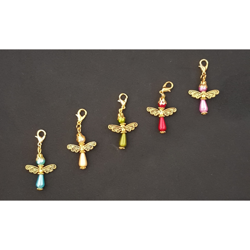 GELUKSENGELTJE MET DRUPPELLIJFJE